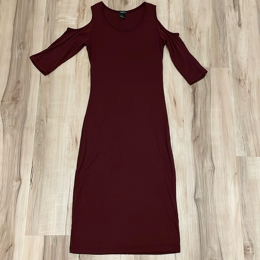 Rue 21 dress burgundy